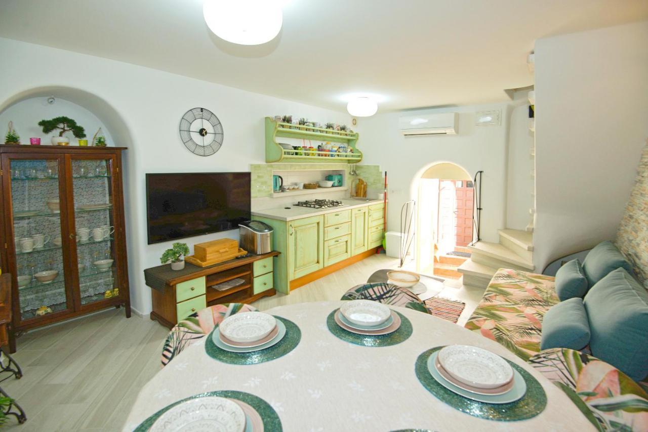 Apartment Sanjin With Sea View Baška Eksteriør bilde